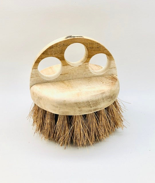 ‘I’M HANDMADE’ Kitchen Bamboo Brush for Dishes / Pots - Medium - Ecofrenli.com