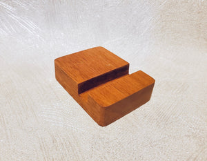 ‘I’m Handmade’ Wooden Phone stand holder (for travelling) - Ecofrenli.com