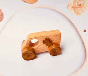 Children upcycled wood Pull Toys - Ecofrenli.com