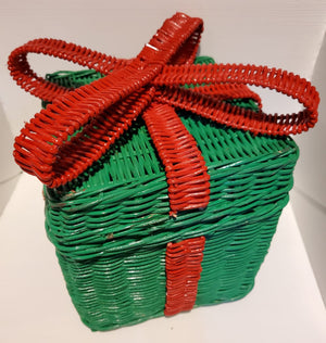 ‘I’m Handmade” Rattan Christmas Giftbox - Ecofrenli.com